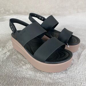 Crocs Brooklyn Wedge Sandals Womens Size 6 Black Slingback Platform NEW